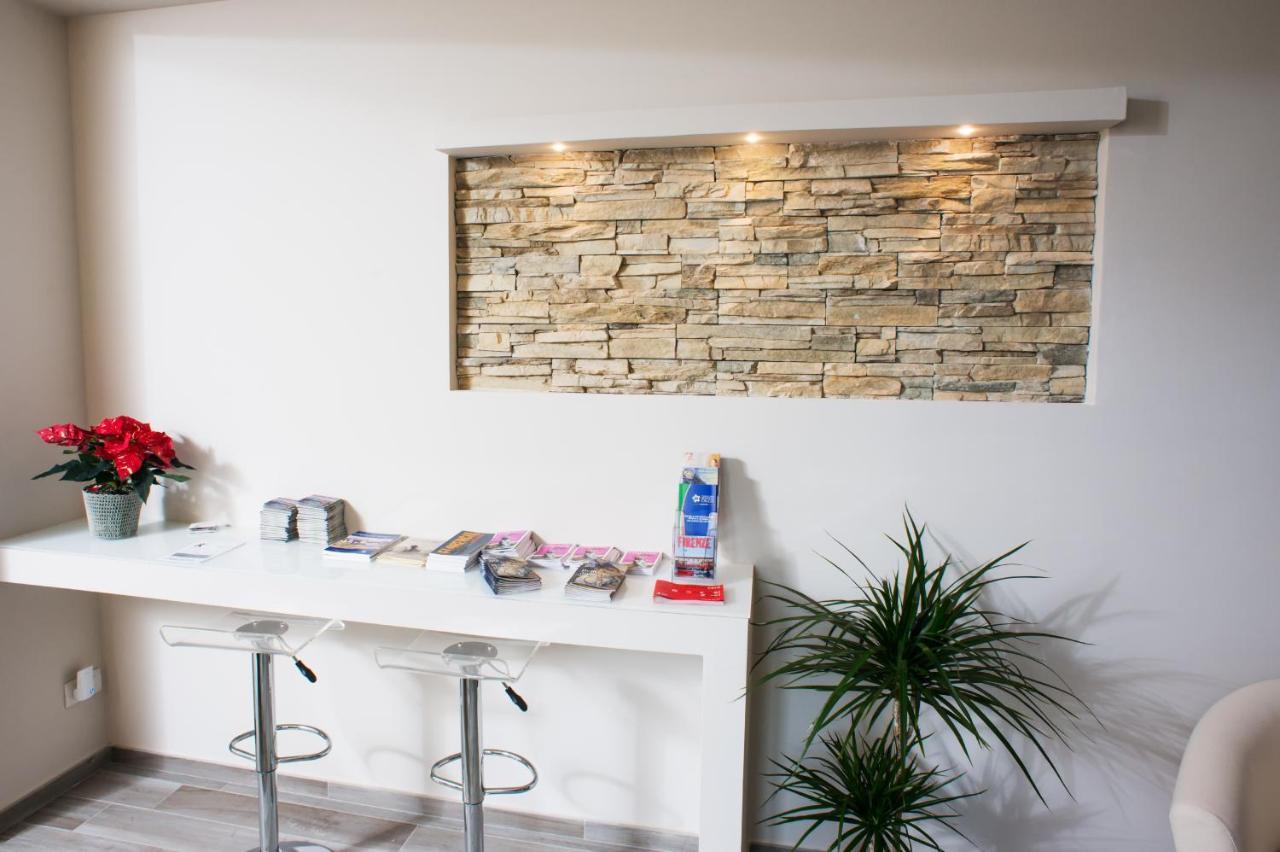 Orsini Family Deluxe Apartment By Mamo Florence Extérieur photo